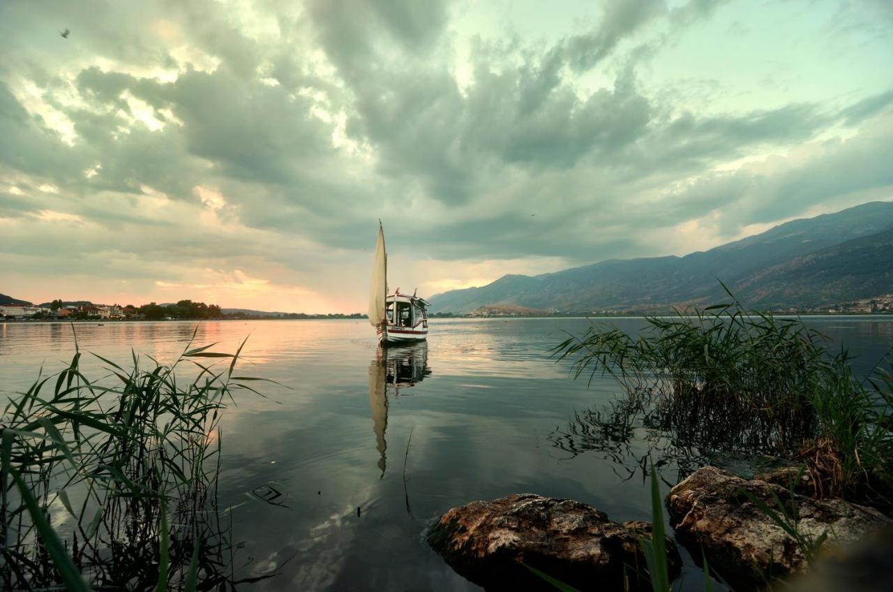 Little Island Resort Nisos Ioanninon Ngoại thất bức ảnh