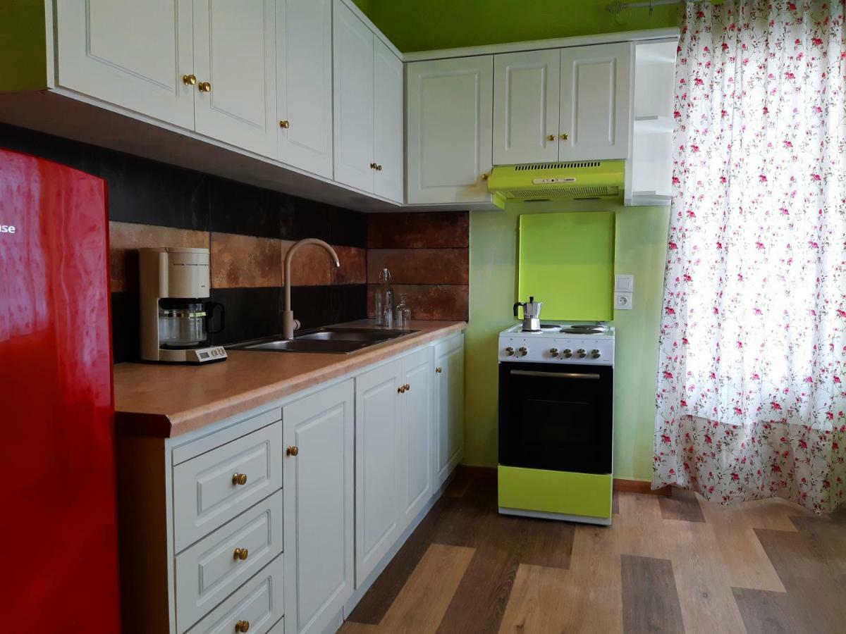Little Island Resort Nisos Ioanninon Ngoại thất bức ảnh